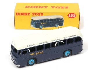 Lot 261 - DINKY TOYS (GB) (1)
