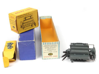 Lot 219 - DINKY TOYS (FRANCE) (3)