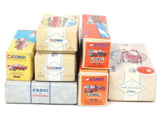 Lot 220 - CORGI TOYS (GB) (9)