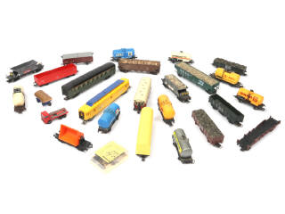Lot 45 - DIVERS (HO) (1)