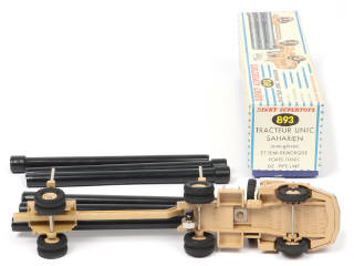 Lot 185 - DINKY TOYS (FRANCE) (1)