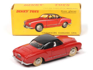 Lot 145 - DINKY TOYS (FRANCE) (1)