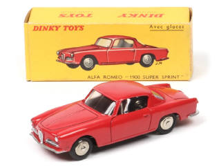 Lot 143 - DINKY TOYS (FRANCE) (1)