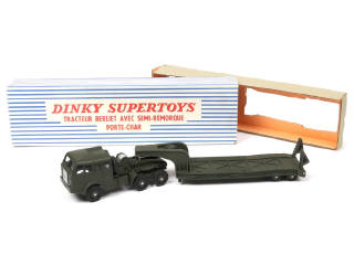 Lot 184 - DINKY TOYS (FRANCE) (1)