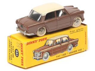 Lot 163 - DINKY TOYS (FRANCE) (1)