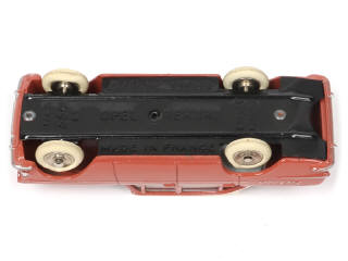 Lot 172 - DINKY TOYS (FRANCE) (1)