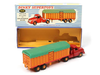 Lot 155 - DINKY TOYS (FRANCE) (1)