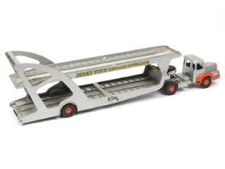 Lot 158 - DINKY TOYS (FRANCE) (1)