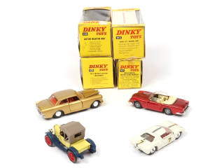 Lot 276 - DINKY TOYS (GB) (4)
