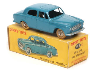 Lot 139 - DINKY TOYS (FRANCE) (1)