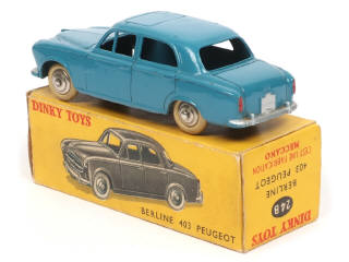 Lot 139 - DINKY TOYS (FRANCE) (1)