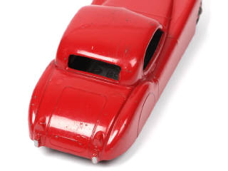 Lot 272 - DINKY TOYS (GB) (2)