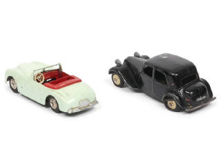 Lot 196 - DINKY TOYS (FRANCE) (2)