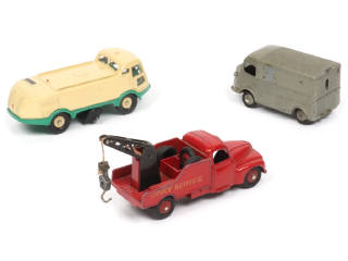 Lot 209 - DINKY TOYS (FRANCE) (3)