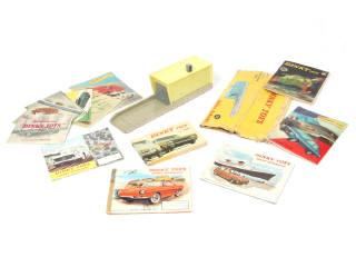 Lot 159 - DINKY TOYS (FRANCE) (1)