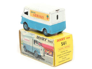 Lot 176 - DINKY TOYS (FRANCE) (1)