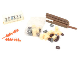 Lot 135 - DINKY TOYS (FRANCE) (1)