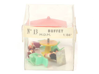 Lot 136 - DINKY TOYS (FRANCE) (1)