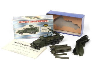 Lot 181 - DINKY TOYS (FRANCE) (1)