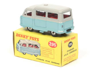 Lot 232 - DINKY TOYS (GB) (1)