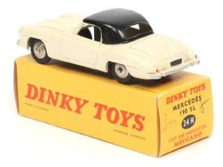 Lot 255 - DINKY TOYS (FRANCE) (1)