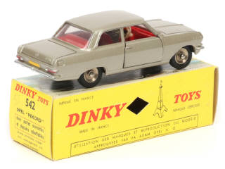 Lot 269 - DINKY TOYS (FRANCE) (1)