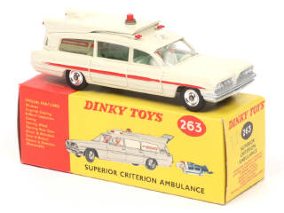 Lot 231 - DINKY TOYS (GB) (1)