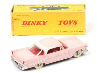 Lot 274 - DINKY TOYS (FRANCE) (1)