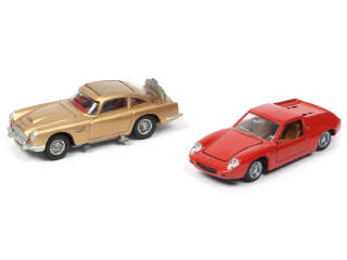 Lot 213 - CORGI TOYS (GB) (1)