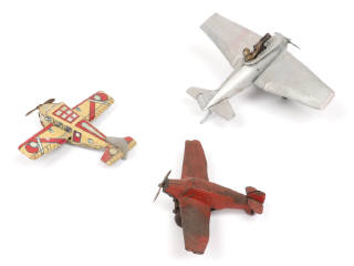 Lot 87 - DIVERS (3)