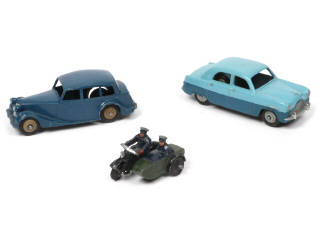 Lot 283 - DINKY TOYS (GB) (3)
