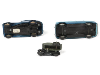 Lot 283 - DINKY TOYS (GB) (3)