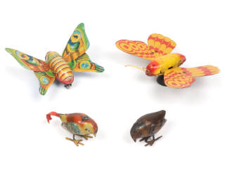 Lot 159 - DIVERS (4)