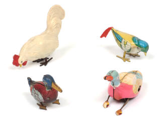 Lot 154 - DIVERS (4)