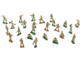 Lot 37 - STARLUX (FRANCE) (25)