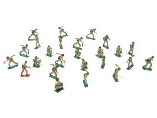 Lot 36 - STARLUX (FRANCE) (25)