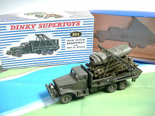 Lot 350 - DINKY TOYS FRANCE (1)