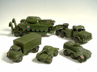 Lot 550 - DINKY TOYS GB (5)