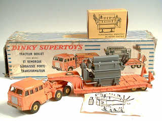 Lot 772 - DINKY TOYS FRANCE (1)