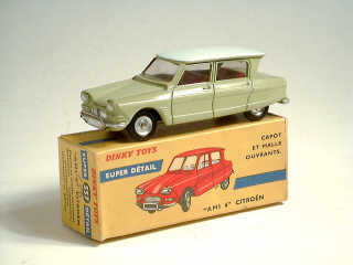 Lot 699 - DINKY TOYS (FRANCE) (1)
