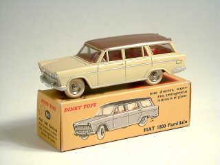 Lot 709 - DINKY TOYS FRANCE (1)