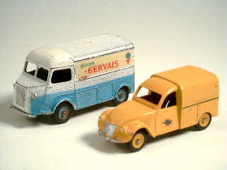 Lot 720 - DINKY TOYS FRANCE (2)