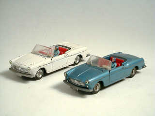 Lot 738 - DINKY TOYS FRANCE (2)