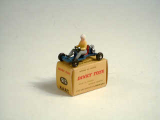 Lot 688 - DINKY TOYS FRANCE (1)