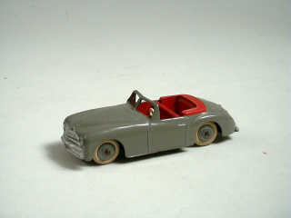 Lot 661 - DINKY TOYS (FRANCE) (1)