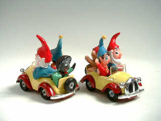 Lot 630 - CORGI TOYS (GB) (2)