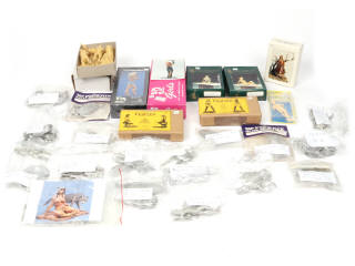 Lot 19 - DIVERS (26)