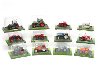 Lot 168 - EDITIONS HACHETTE (FRANCE) (12)