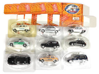 Lot 171 - EDITIONS HACHETTE (FRANCE) (9)