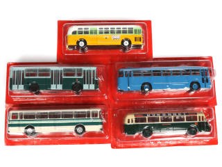 Lot 123 - EDITIONS HACHETTE (FRANCE) (5)